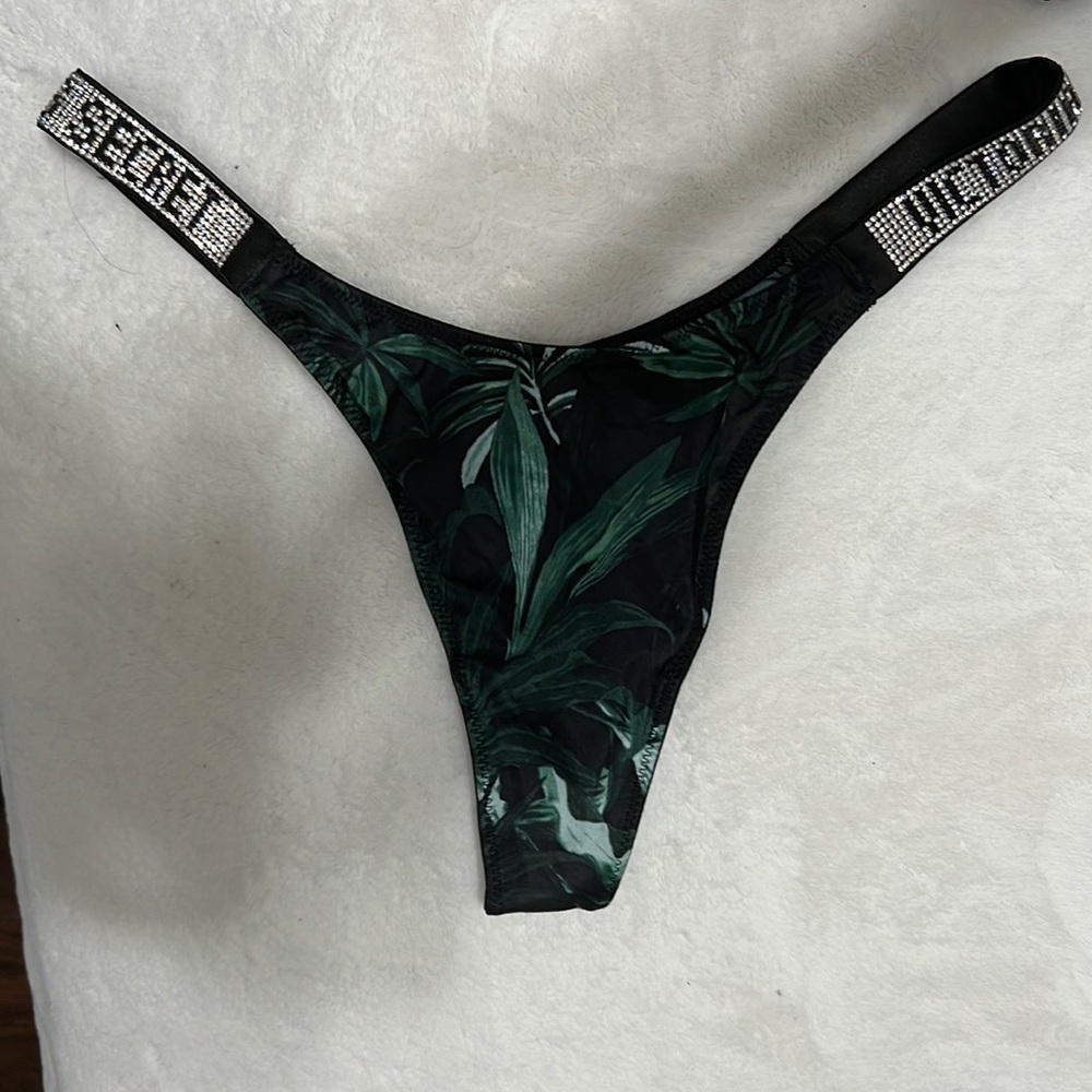 Victoria’s Secret shine strap panty- Thong